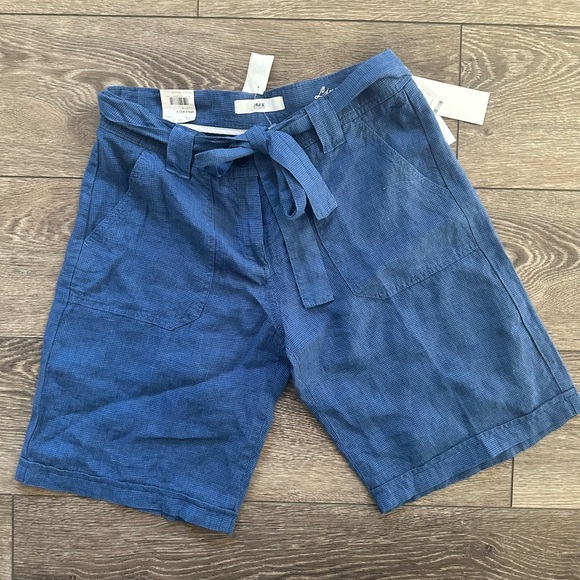 NWT Brax relaxed, fit linen blue Bermuda shorts with belt size 27 length 36 - Picture 1 of 6